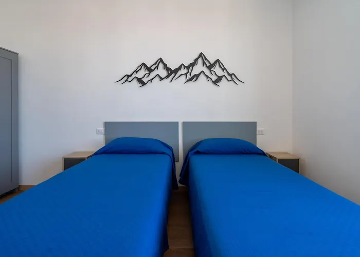 Blue Miracle Apartment *